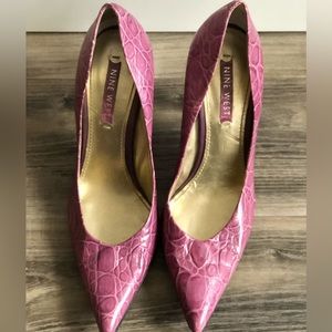 Purple print stilettos